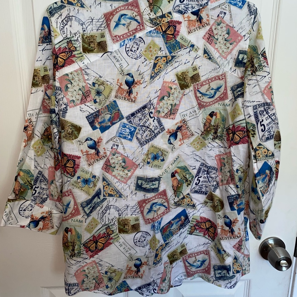 Button down linen top - Picture 2 of 5